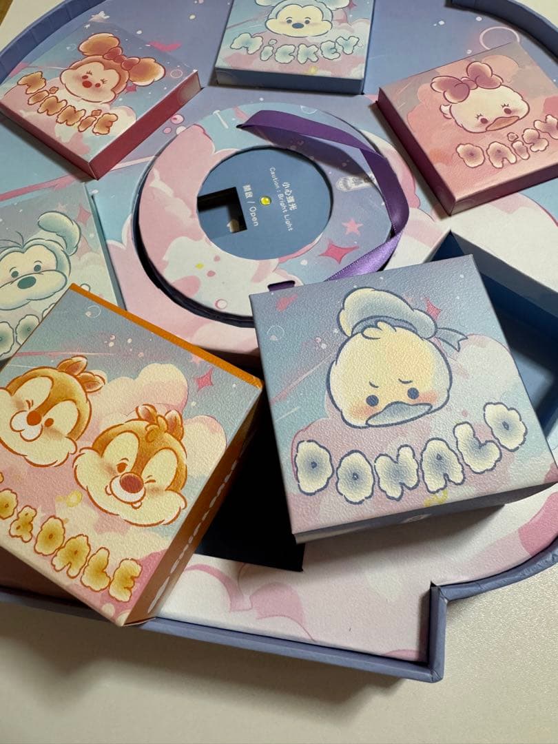 (香港奇華X Disney)奇華X ディズニー ミッキー＆フレンズ 菓子