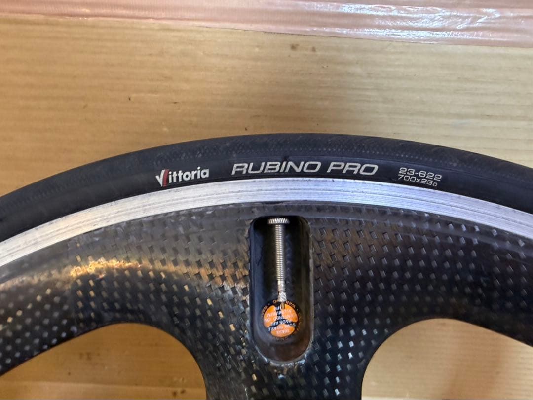 HED G3 カーボンバトンホイール　リアのみ