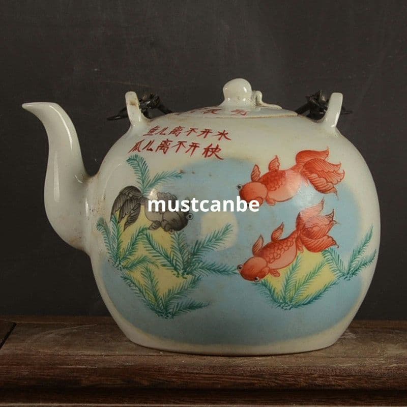 景徳鎮 陶磁器 手描きパステル魚提梁湖 茶壺 煎茶器 装飾品 現代工芸品 置物