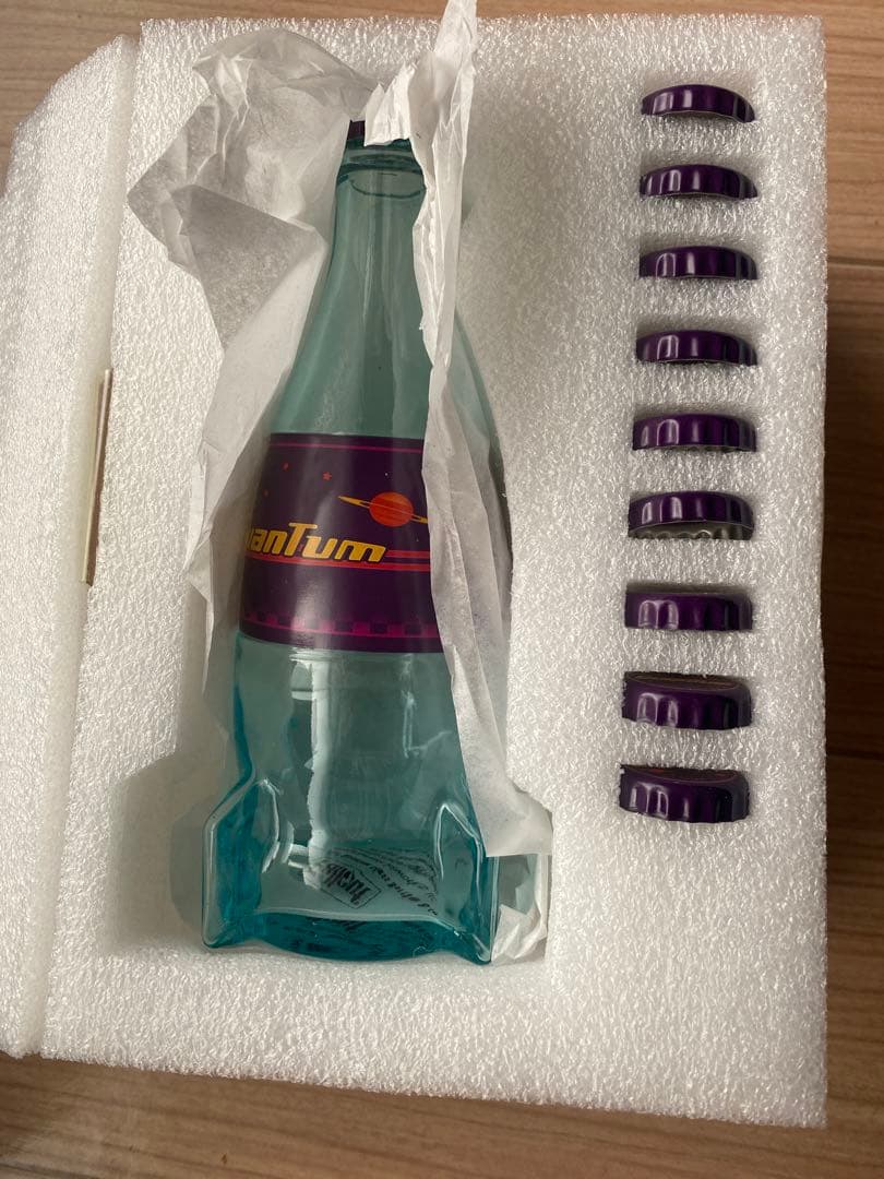 さ*ん様 フォールアウト ヌカコーラ クアンタム ボトル キャップ