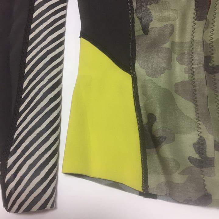 新品Billabong タッパー