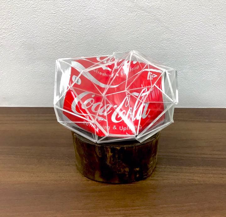 コカコーラ   大村洋二郎さんの作品です。