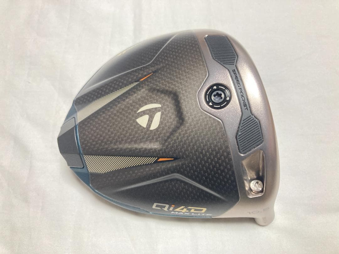 ほぼ未使用 Qi4D MAX LITE ドライバー 10.5 ヘッド 日本仕様