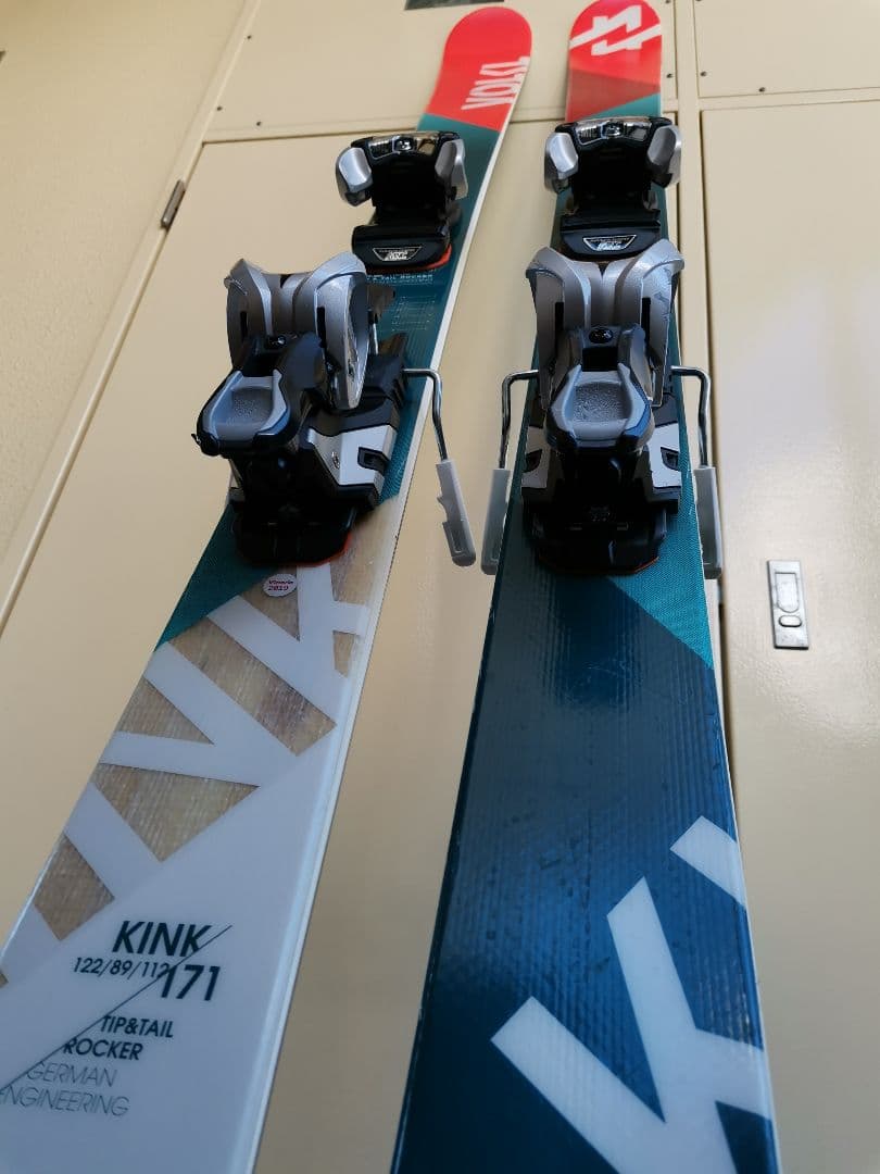 フォルクル スキー Volkl「KINK」
