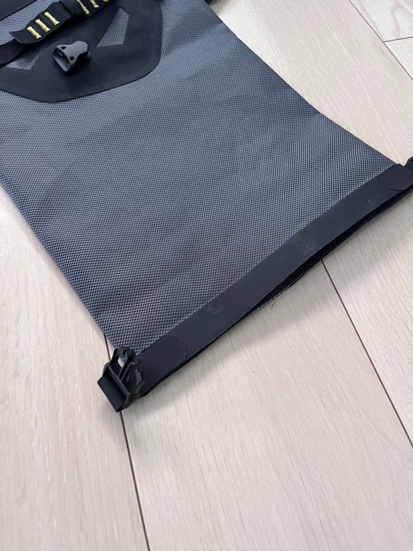 アピデュラ　レア　ハンドルバーバッグ　アクセサリーポケット 中古