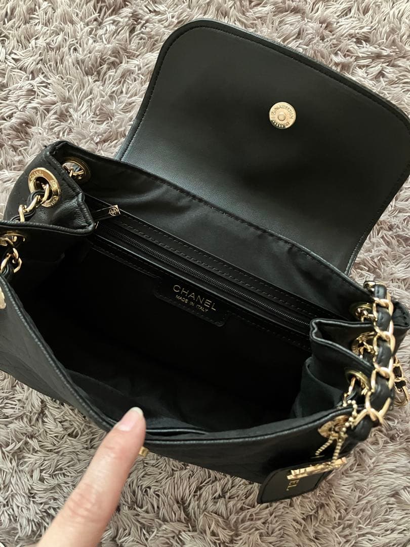 CHANEL ミニショルダー　チェーンバッグ　2wayショルダー　ノベルティ