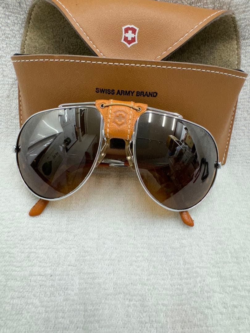 レア☆ビンテージスイスアーミーサングラス　SWISS ARMY 4000