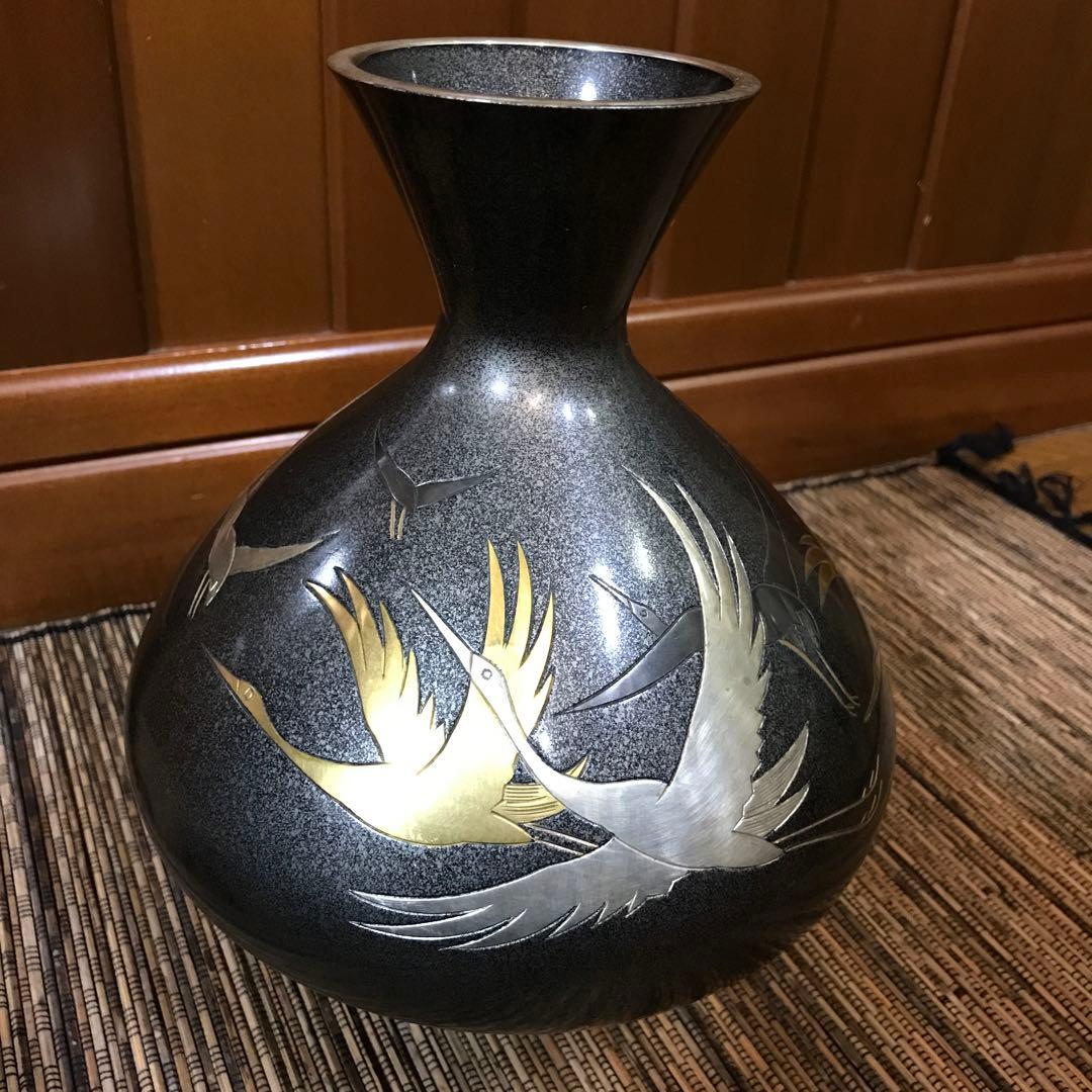 ★ 鶴の彫刻壺　花器　骨董　銅製壺　アンティーク　銅器壺