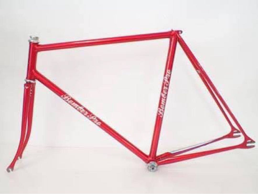 鶴岡レーシング ボンバープロ