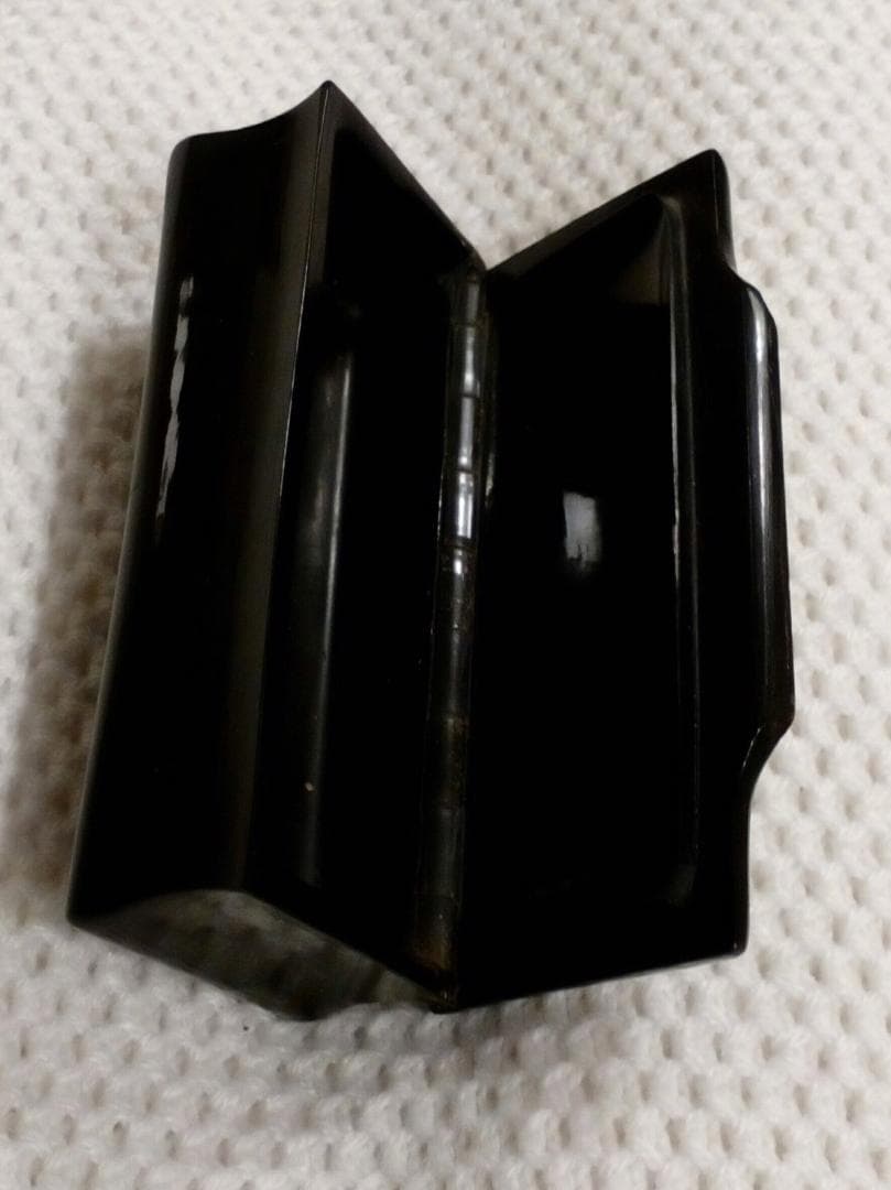 鼈甲アンティーク小物入れハート柄