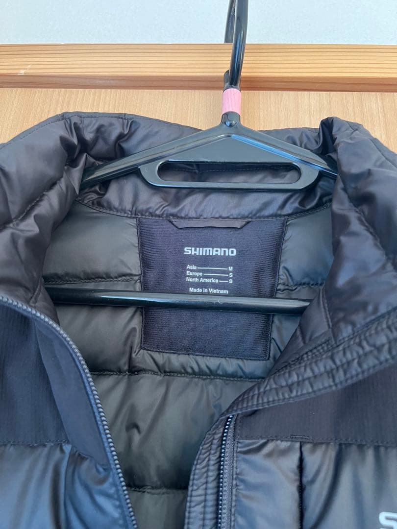 SHIMANO ダウンジャケット 　ブラック　Mサイズ （しんです）