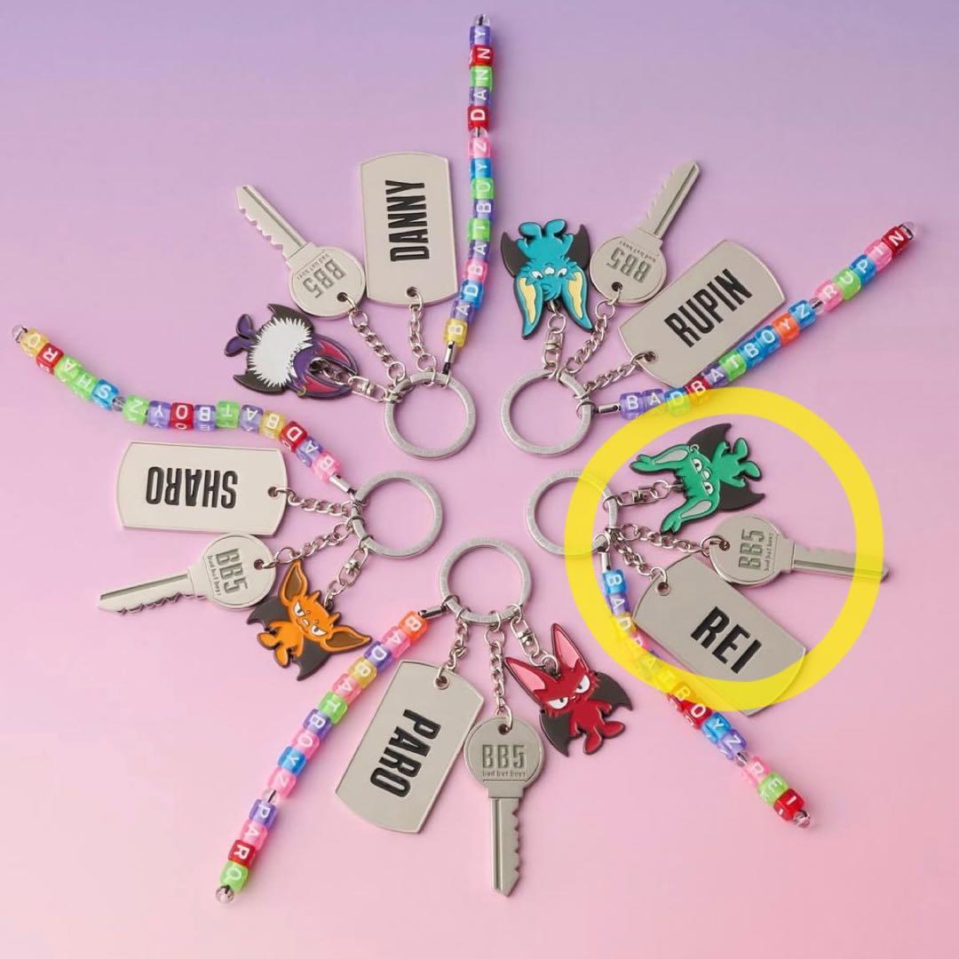 【新品】コムドット BB5 7周年 キーホルダー REI ゆうた