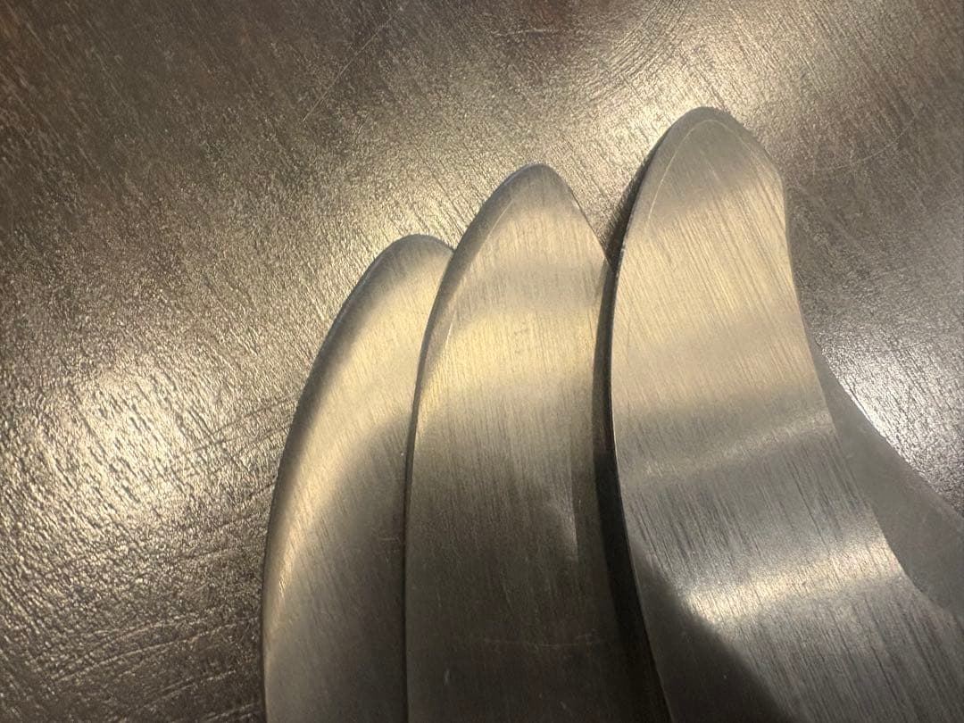 1回 FCS2 H4 M フィン FCSII ミックファニング カーボン