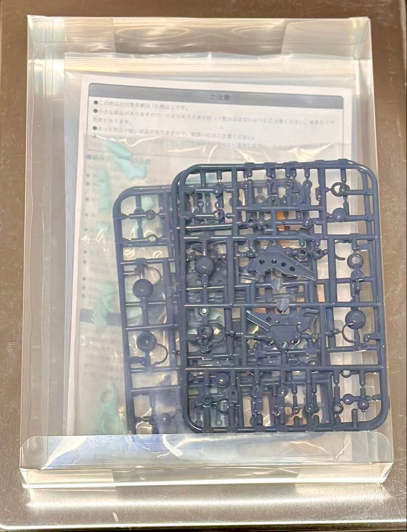 エクスカベーターズ　1号ちゃん & 素体用関節パーツランナー×２（1体分）