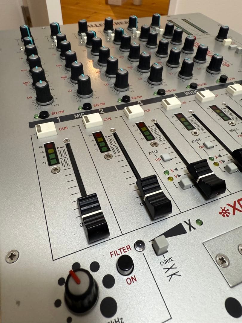 動作良好！ALLEN & HEATH XONE:62 DJミキサー