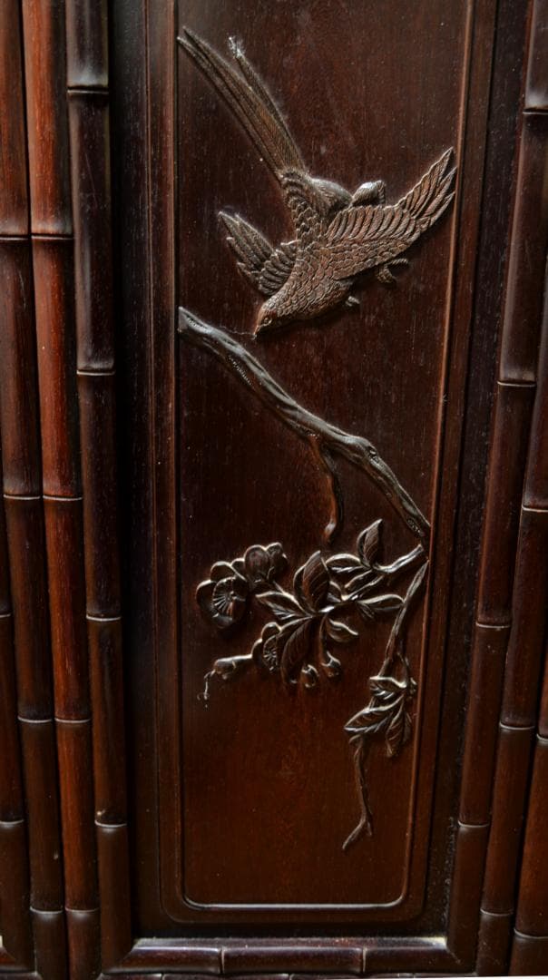 アンティーク　唐木 紫檀 無垢 花鳥 細密彫刻 開戸 引出 飾棚 150㎝