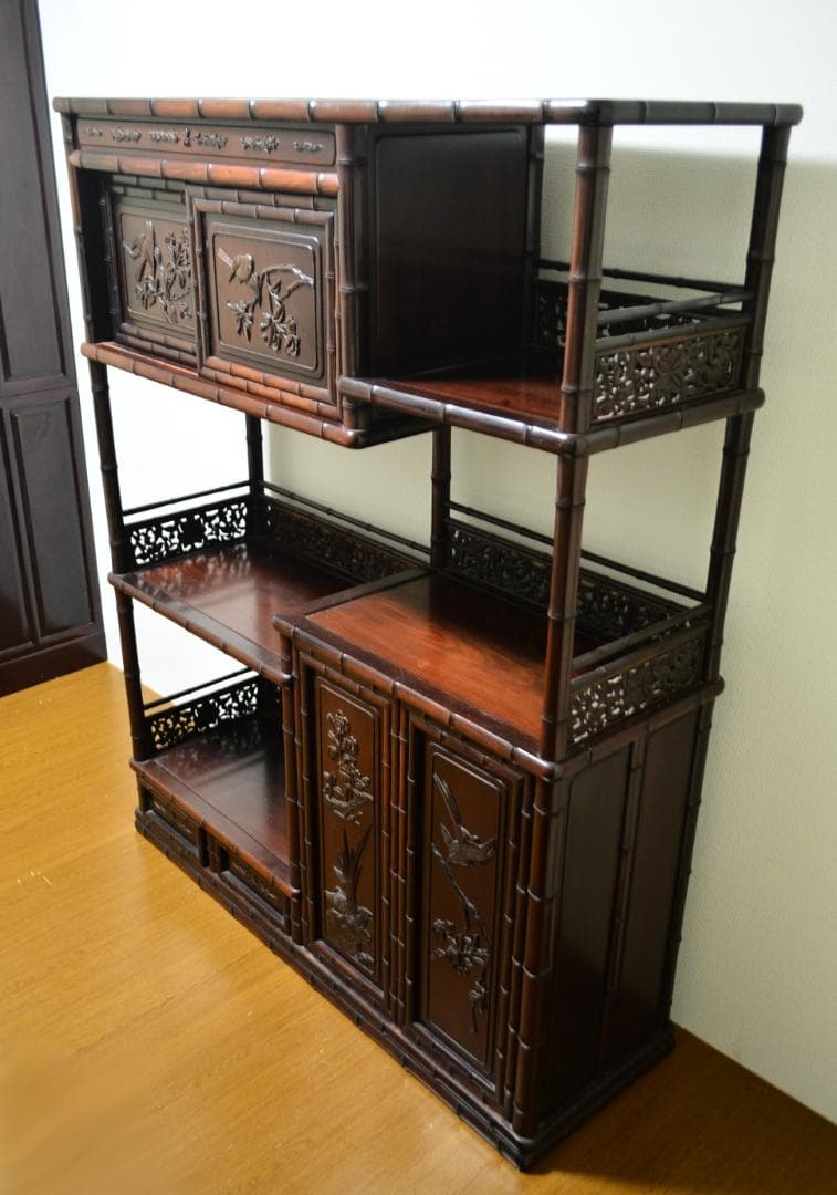 アンティーク　唐木 紫檀 無垢 花鳥 細密彫刻 開戸 引出 飾棚 150㎝