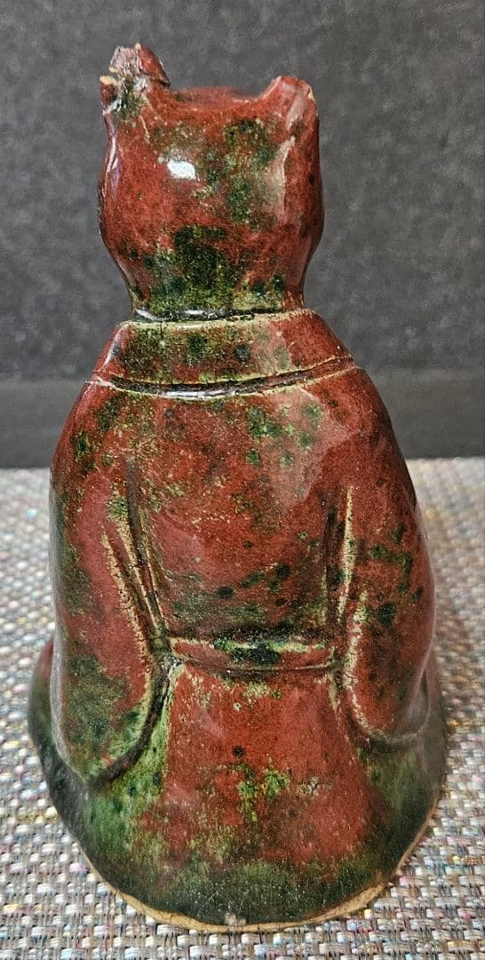 中国・日本古陶磁器　時代古作品　古陶磁器　陶器製　辰砂釉　狐像　神狐　お稲荷様