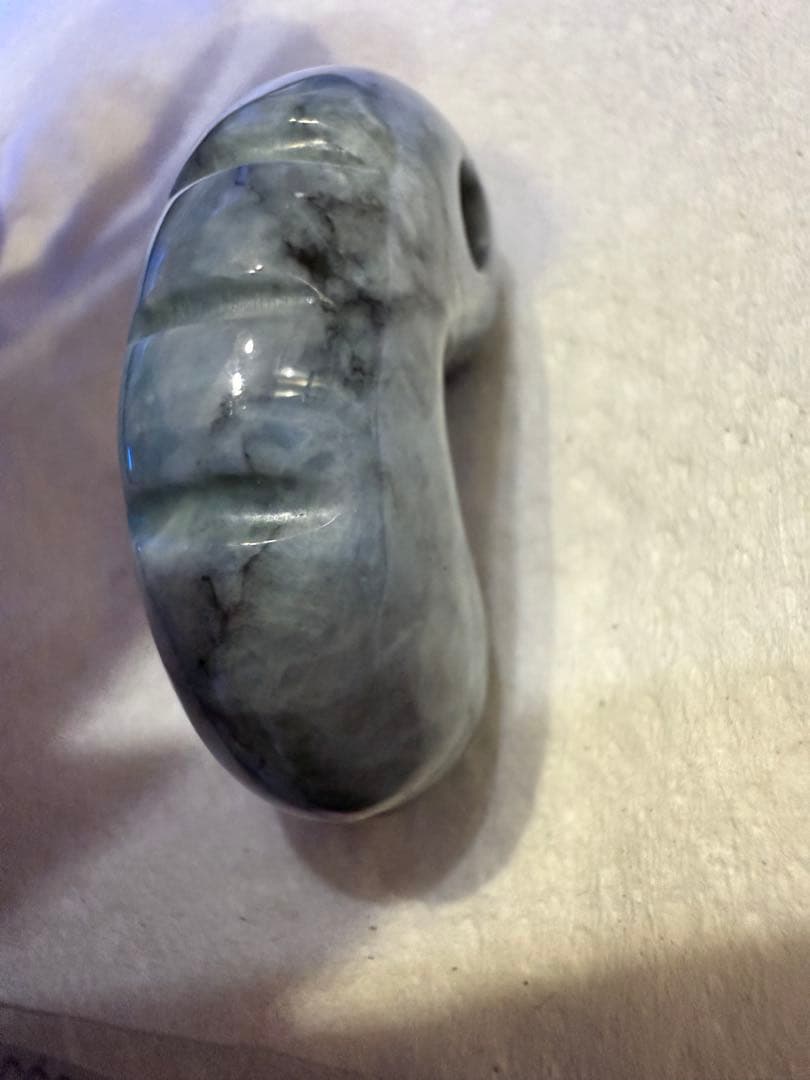 糸魚川翡翠‼️青翡翠‼️勾玉‼️希少‼️高品質‼️正規品‼️元枠 作‼️大18.1g‼️破格出品