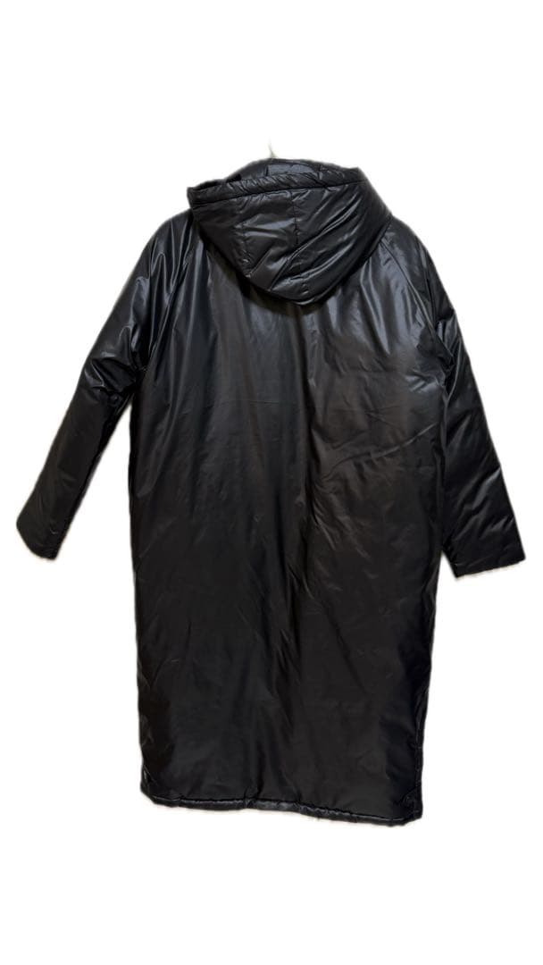 new balance ベンチコート　ブラック