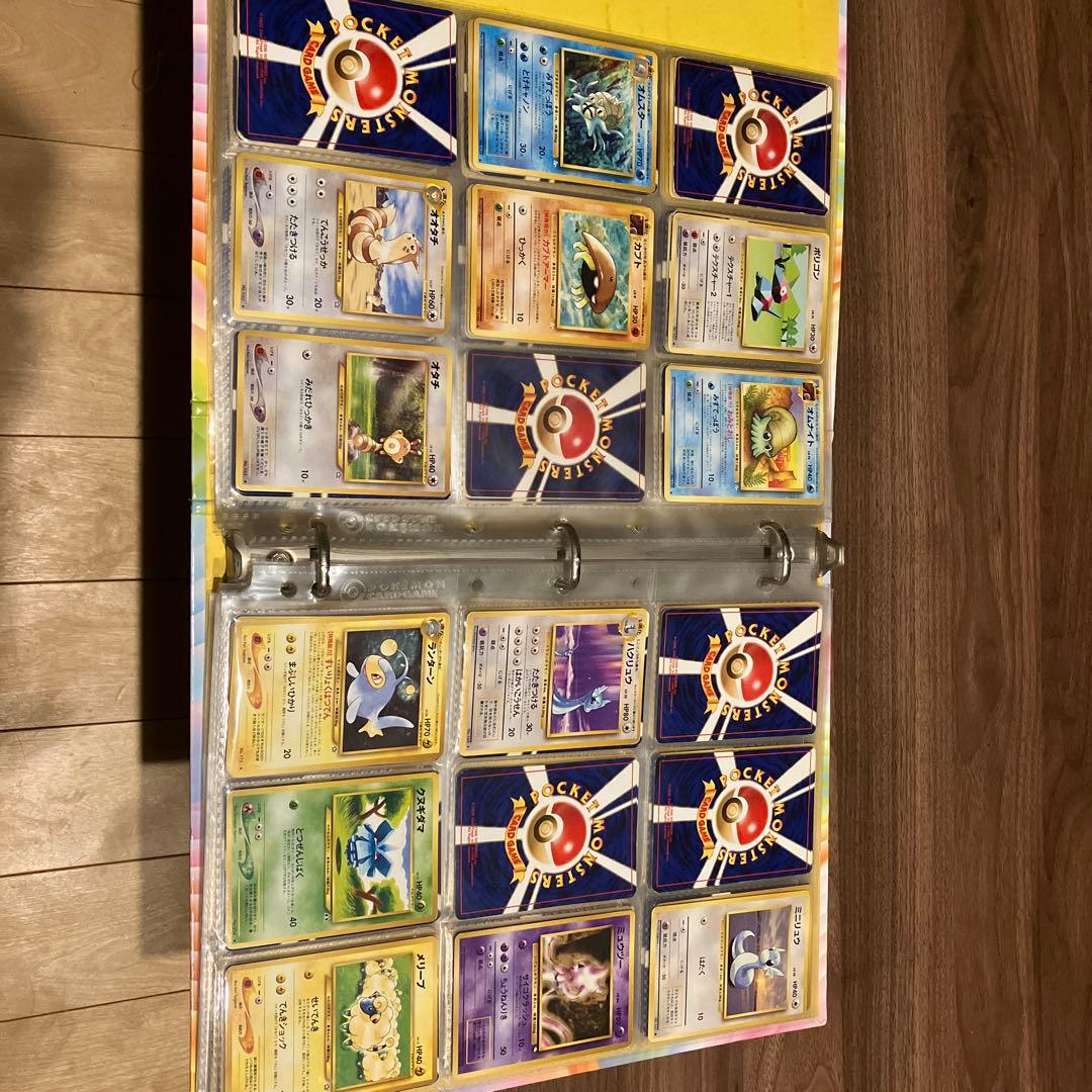 限定値下げ　まとめ売り　ポケモンカード　クリアファイル+カードセット　引退品