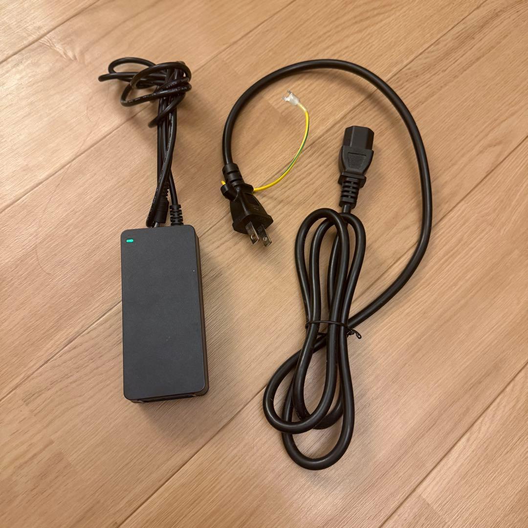 Atmoph Window 2 カリモク　木製　wood