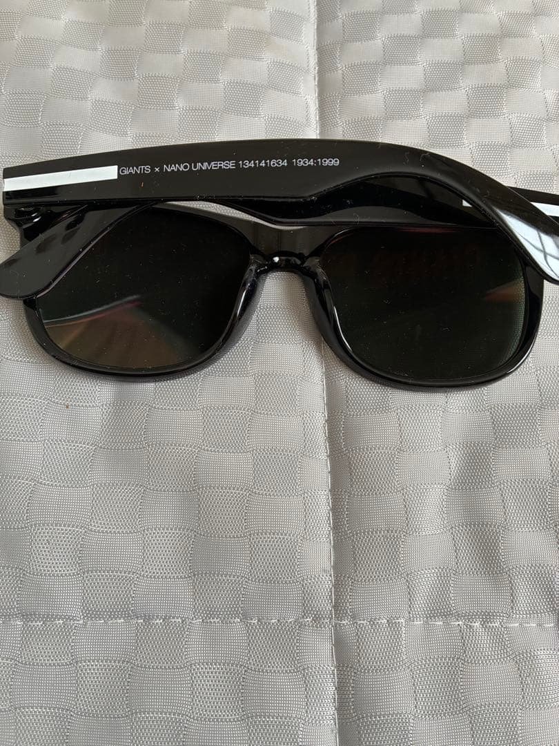 サングラス　巨人　ナノユニバース　コラボ