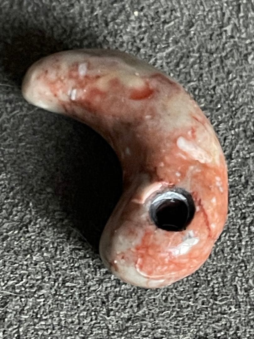 古墳時代　勾玉　管玉　堆積岩　碧玉製管玉　滑石