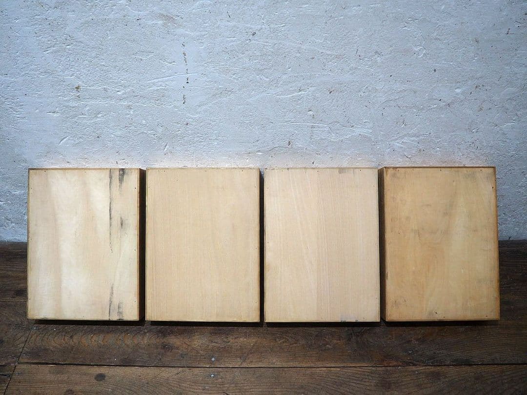 1389 ①蓋付 レトロな標本ケース(小)4個セット　ガラスケース　コレクション