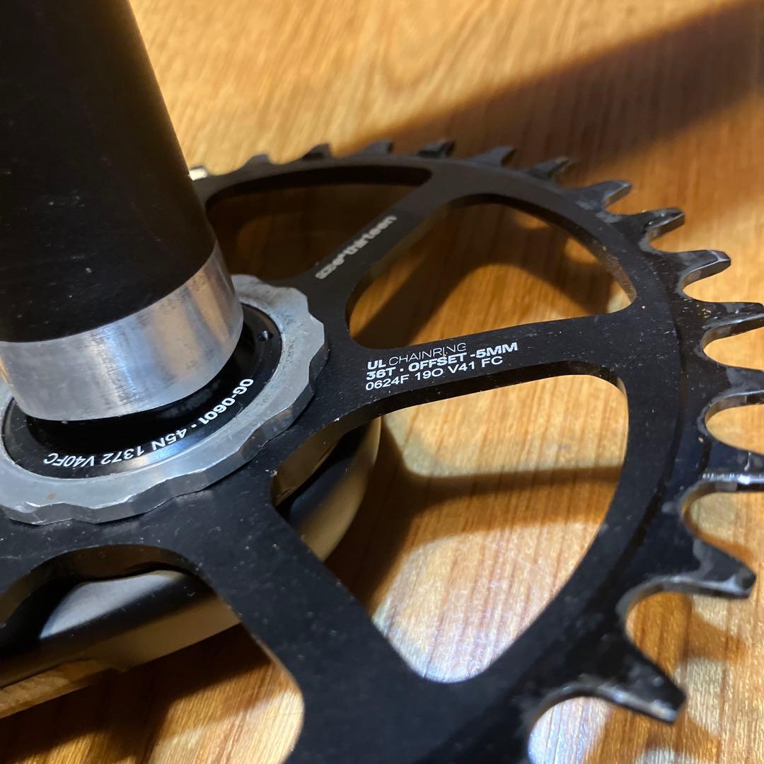 Ethirteen XCX レースカーボンクランク　170mm