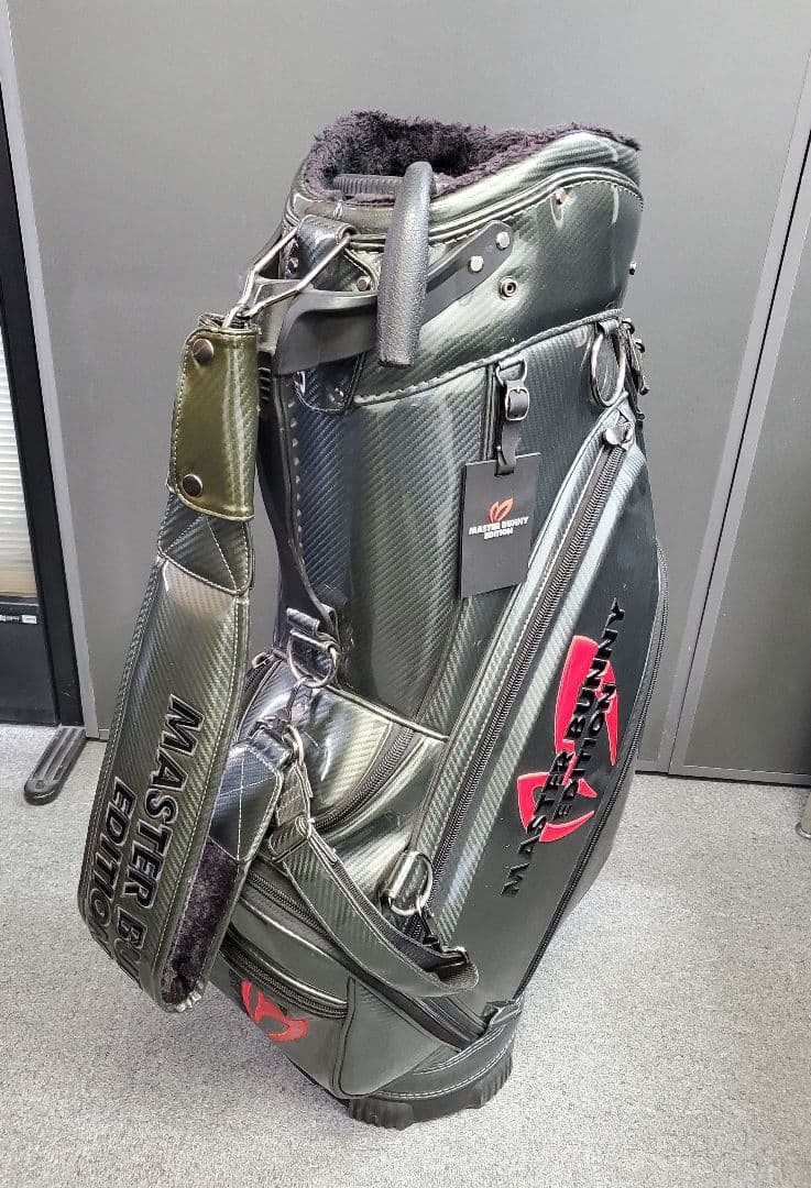 MASTER BUNNY EDITION ゴルフバッグ ブラック　セパレート付き