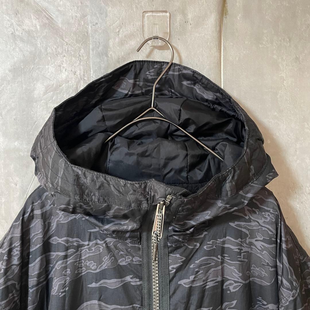 Burtonバートンスキーウェアスノーボードジャケットパーカー黒ブラック迷彩希少