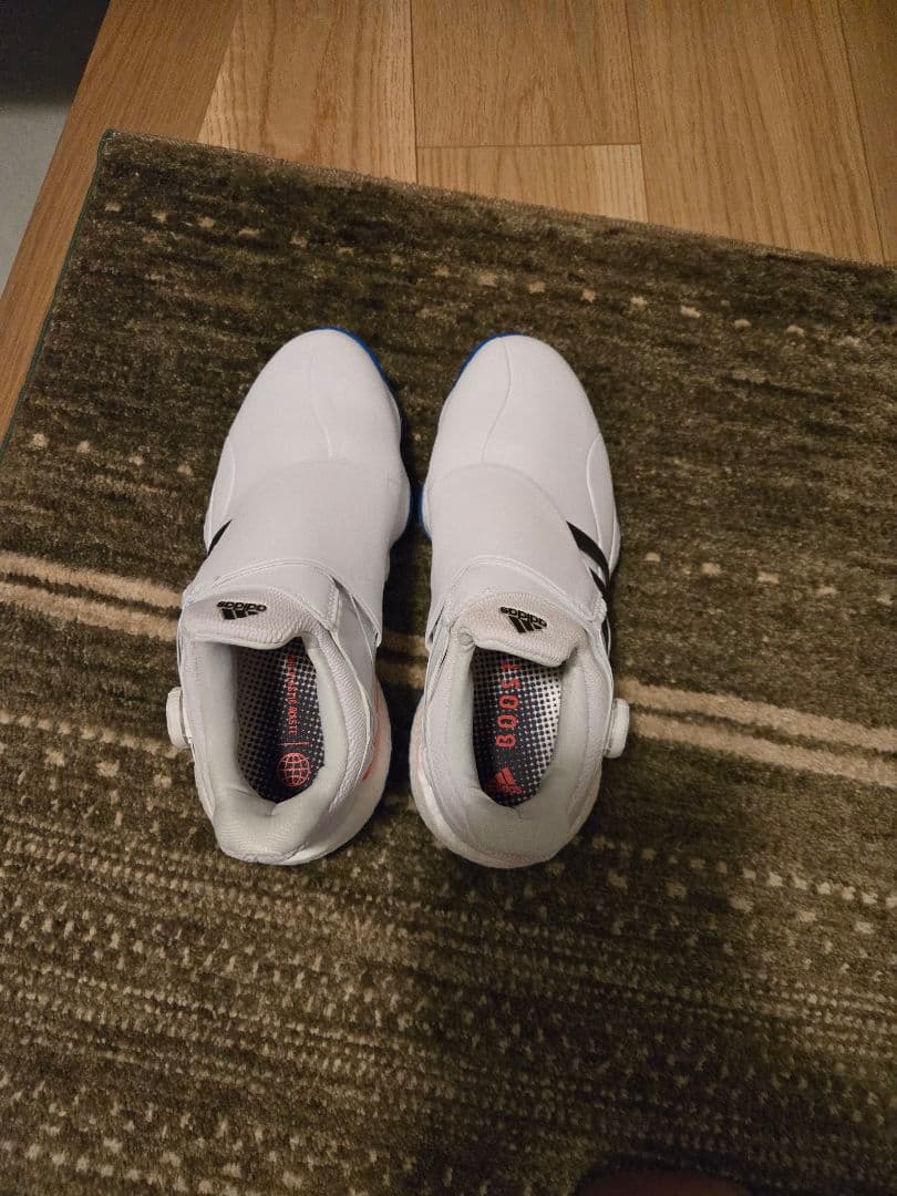 未使用　adidas ゴルフシューズ ツアー360ボア　未使用