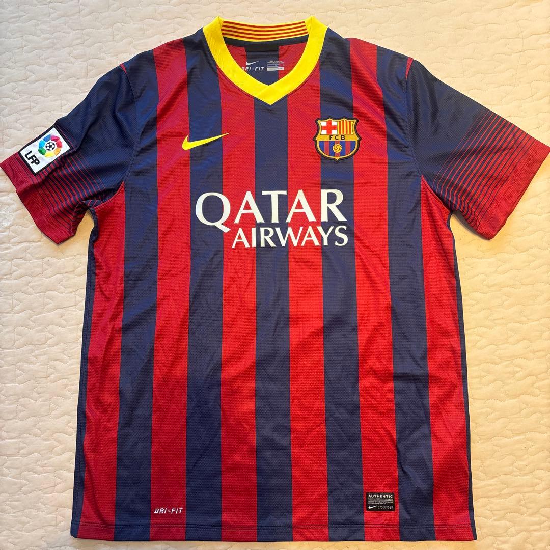 バルセロナ　メッシ　ユニホーム