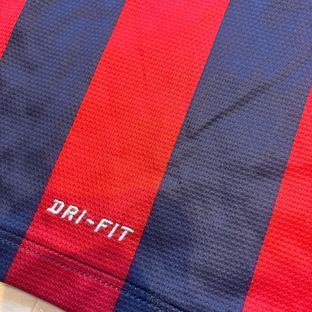 バルセロナ　メッシ　ユニホーム