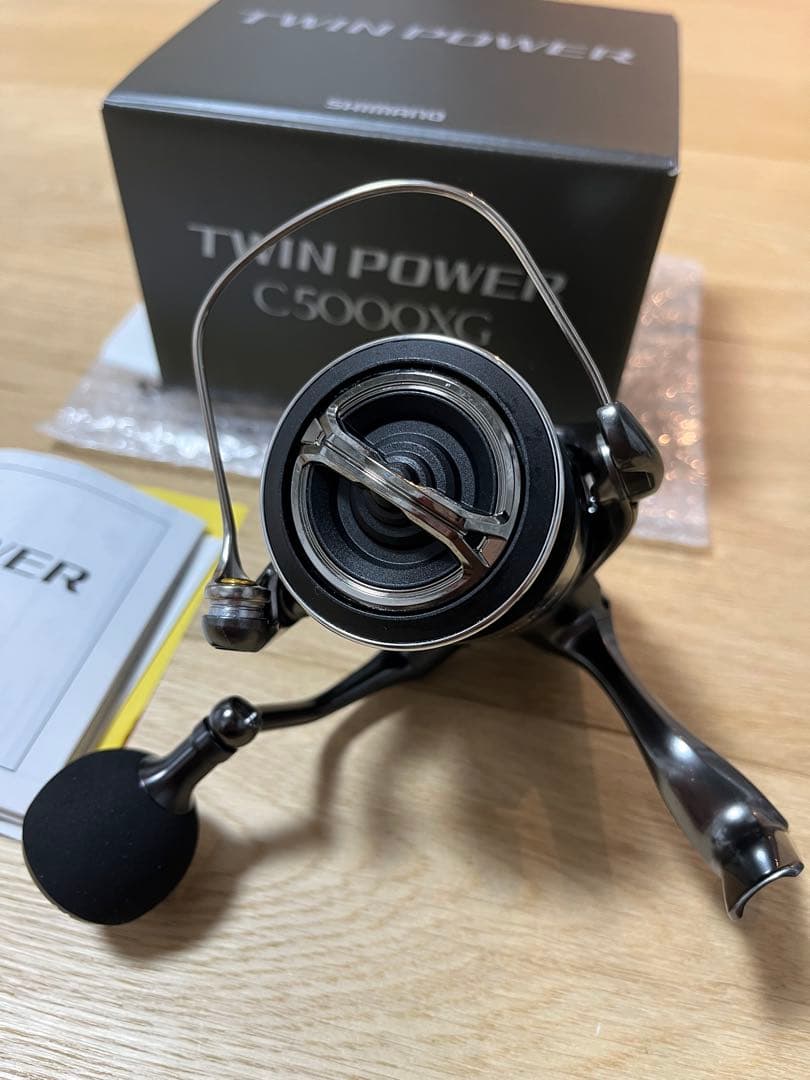 未使用 SHIMANO 24 TWINPOWER ツインパワー C5000XG