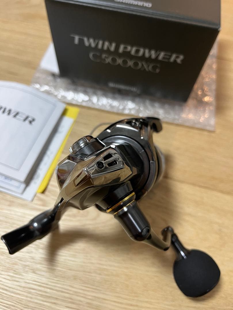 未使用 SHIMANO 24 TWINPOWER ツインパワー C5000XG