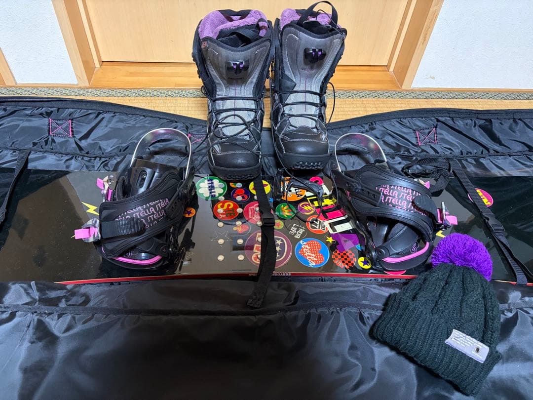 レディース　スノーボード　セット140 K2 KIANA 23.5ケースニット帽