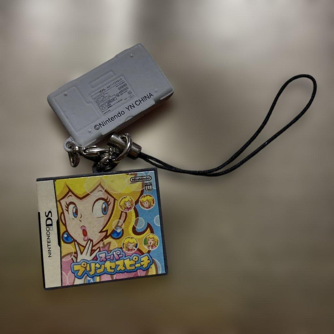 ⚠️激レア⚠️　 DSマスコット　ニンテンドー DS プリンセスピーチ　ストラップ