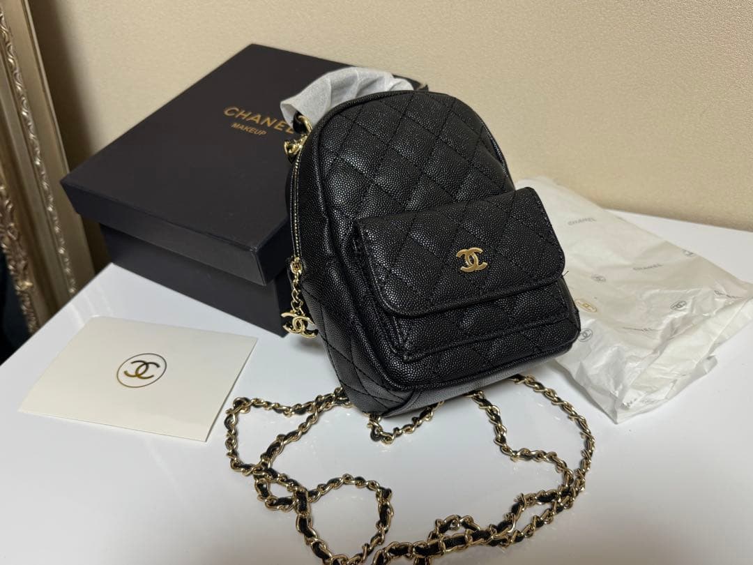 CHANEL MAKEUPミニリュック　ブラック　ノベルティ　新品