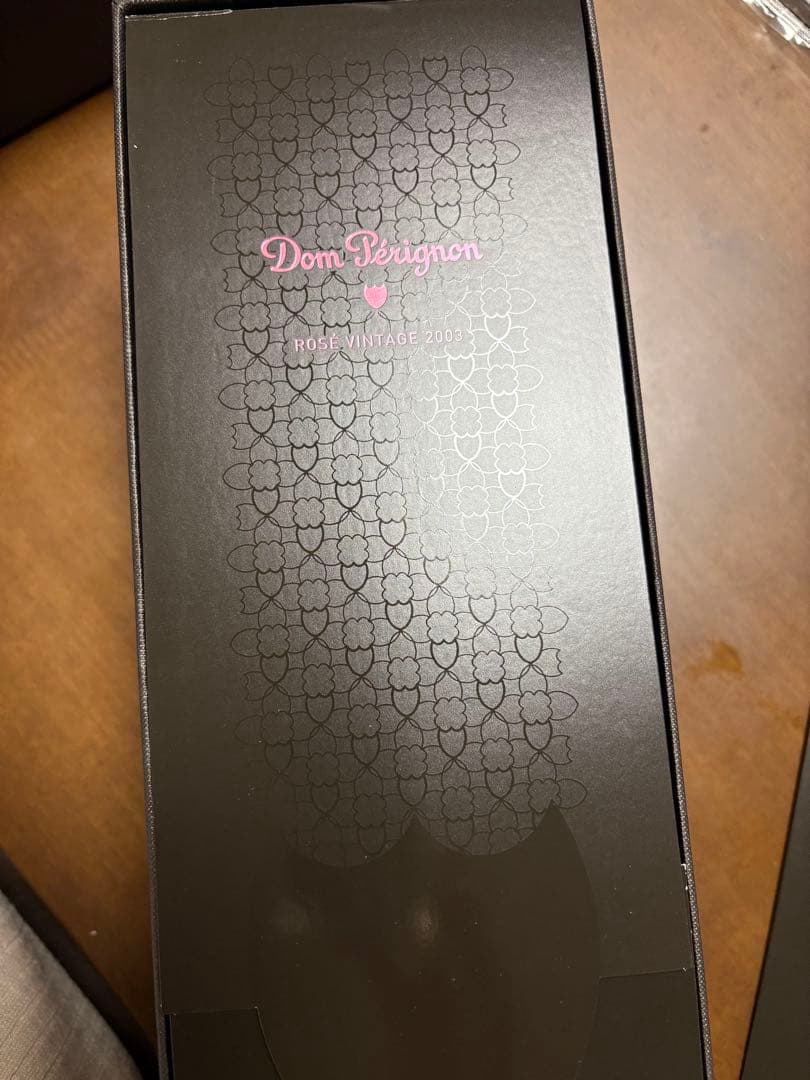 半額以下　正規品　2003年　ドンペリニオン　ロゼ　ミレジメ　ヴィンテージ