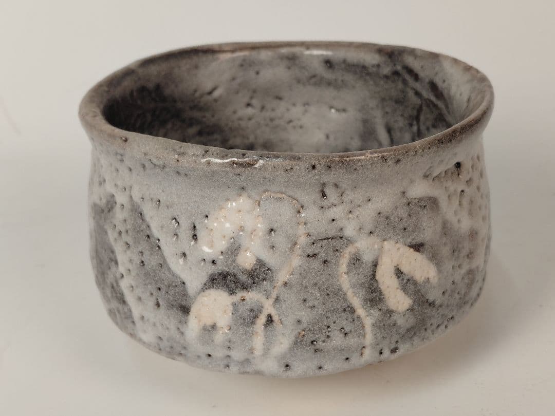 鼠志野抹茶碗　山口茂　志野焼　作家もの