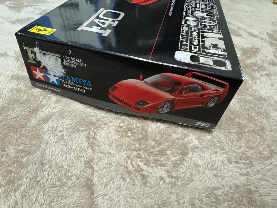 タミヤ 1/24 フェラーリF40+ホビーデザインディテールアップパーツセット