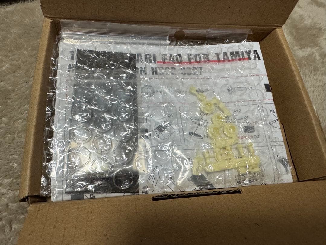 タミヤ 1/24 フェラーリF40+ホビーデザインディテールアップパーツセット