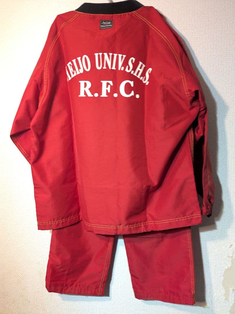 名城大学ラグビー部 ミズノ 上下セット ヤッケ メンズMLサイズ レッド赤色