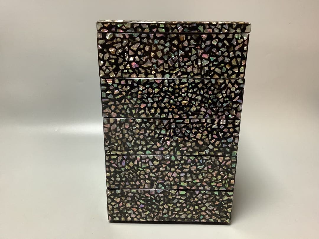 螺鈿　青貝　重箱　五段重　替え蓋付き