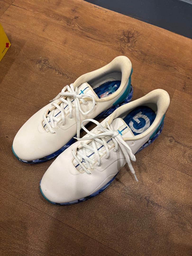 G/FORE MG4+ ゴルフシューズ 27.5センチ　スパイクレス