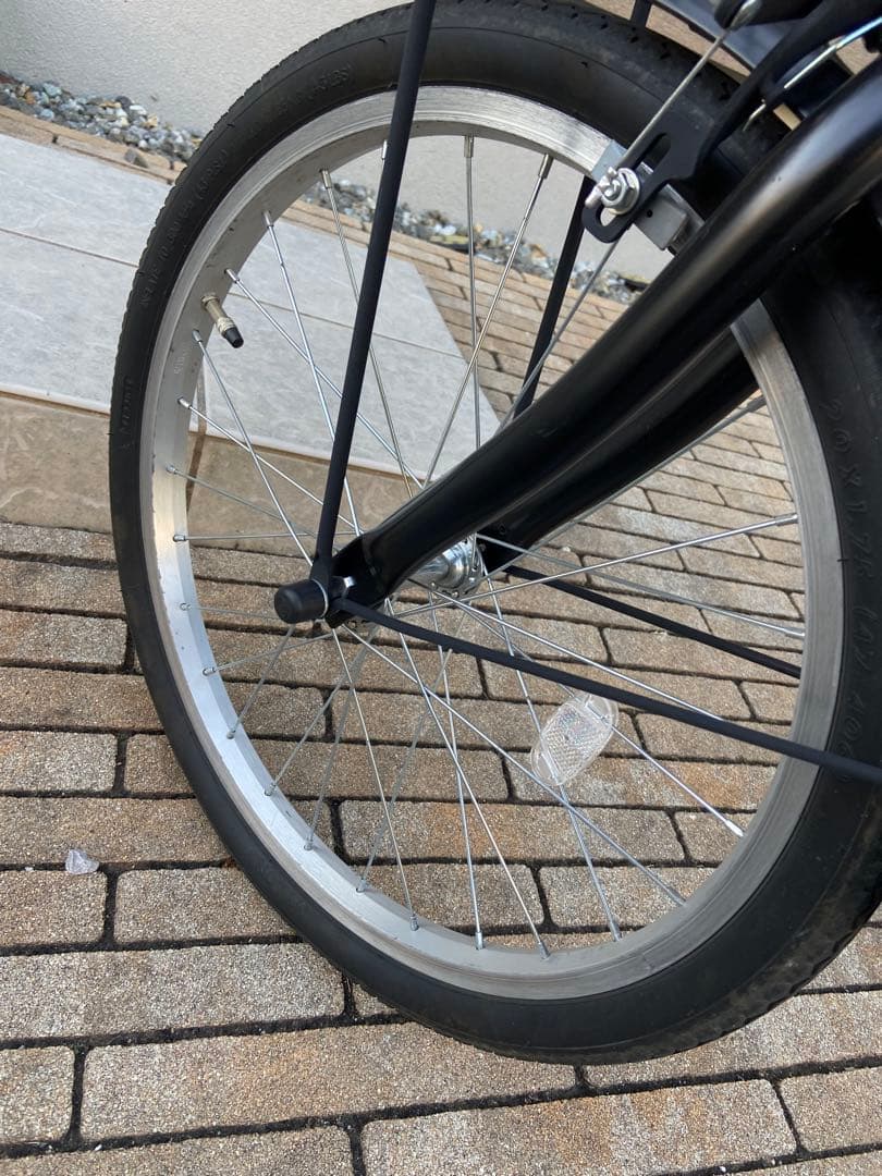 折りたたみ自転車 ブラック エンジンラボA 20インチ　6段変速　大阪