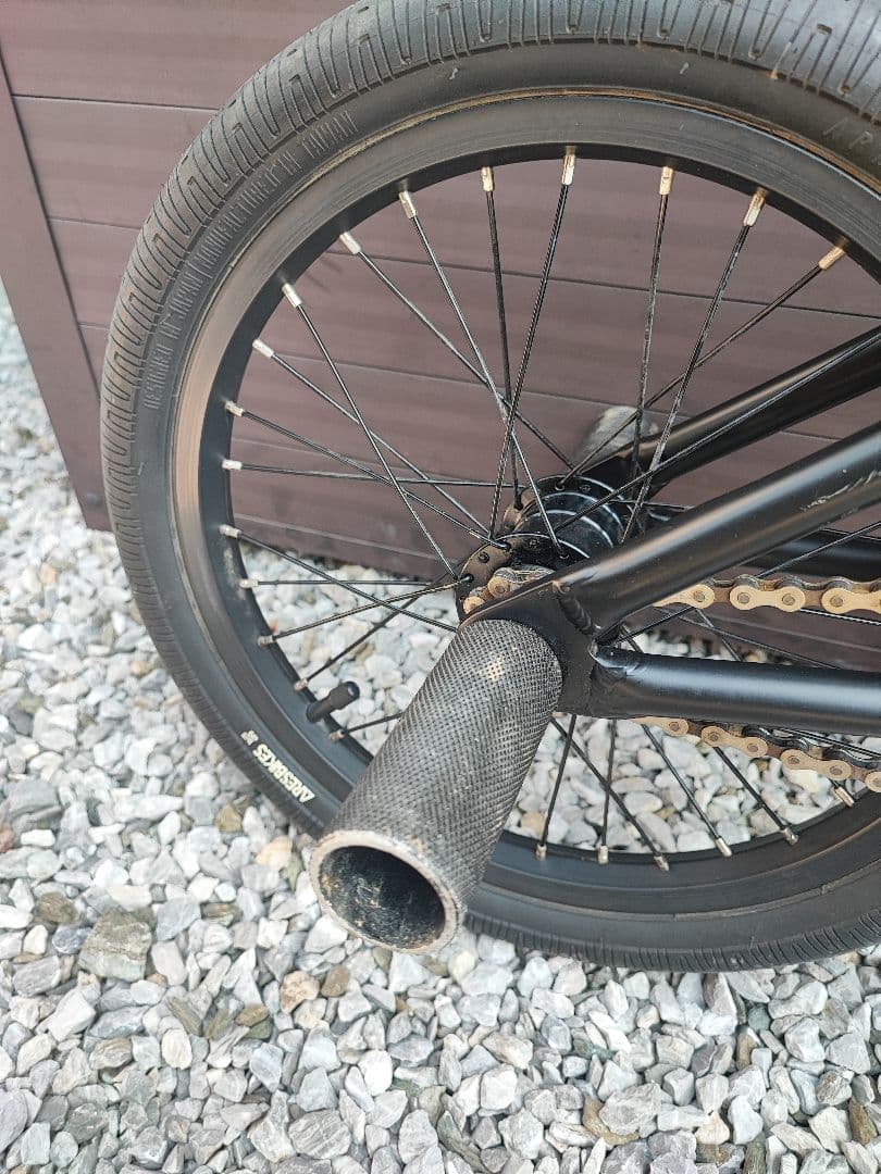 aresbikes キッズ 16インチ　STN BMX 黒