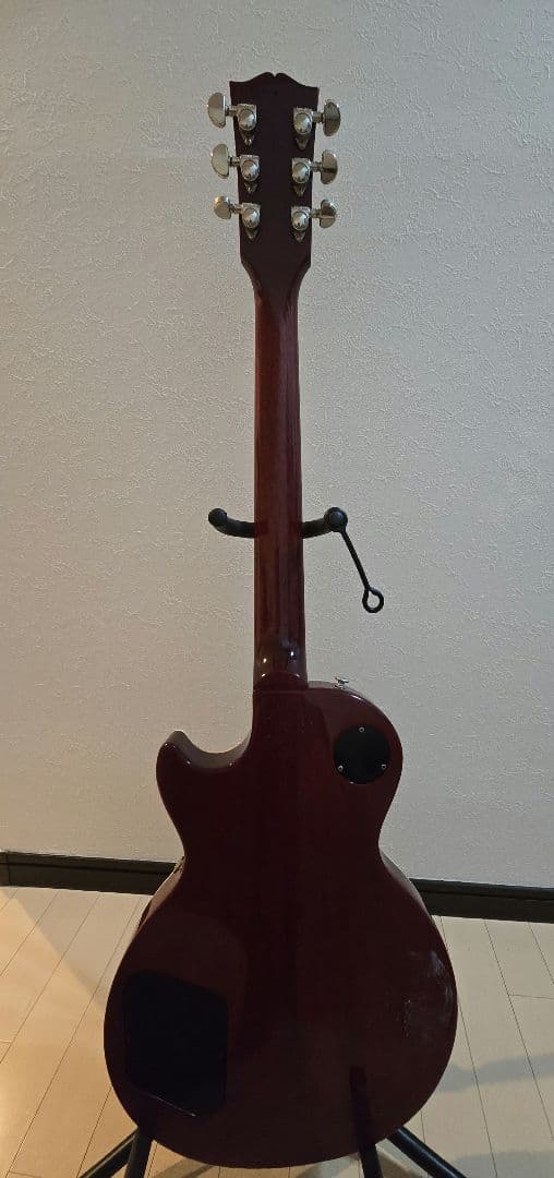 つ*る様 【メンテナンス必須】Gibson Les Paul Standard